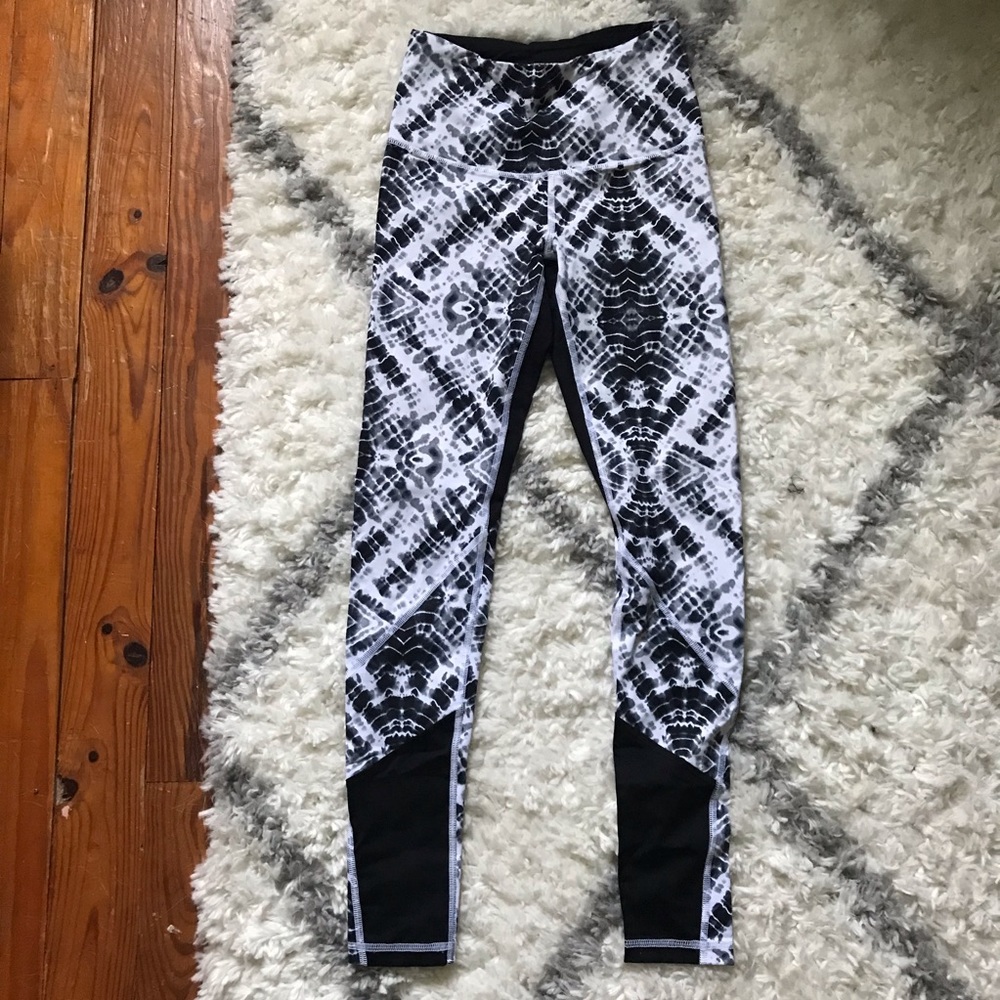 Victoria’s Secret Athletic Leggings